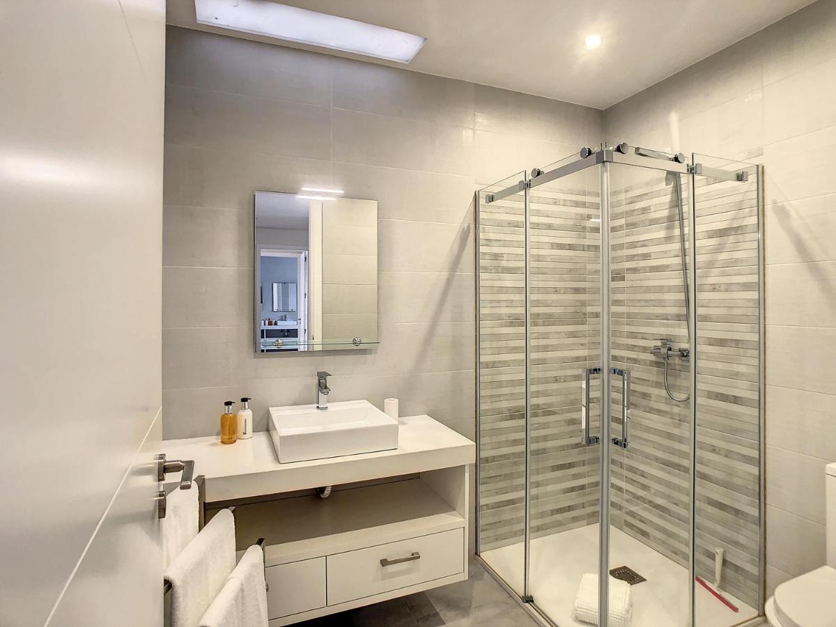 Evoque Villa By Lovelystay Arco da Calheta  Bagian luar foto