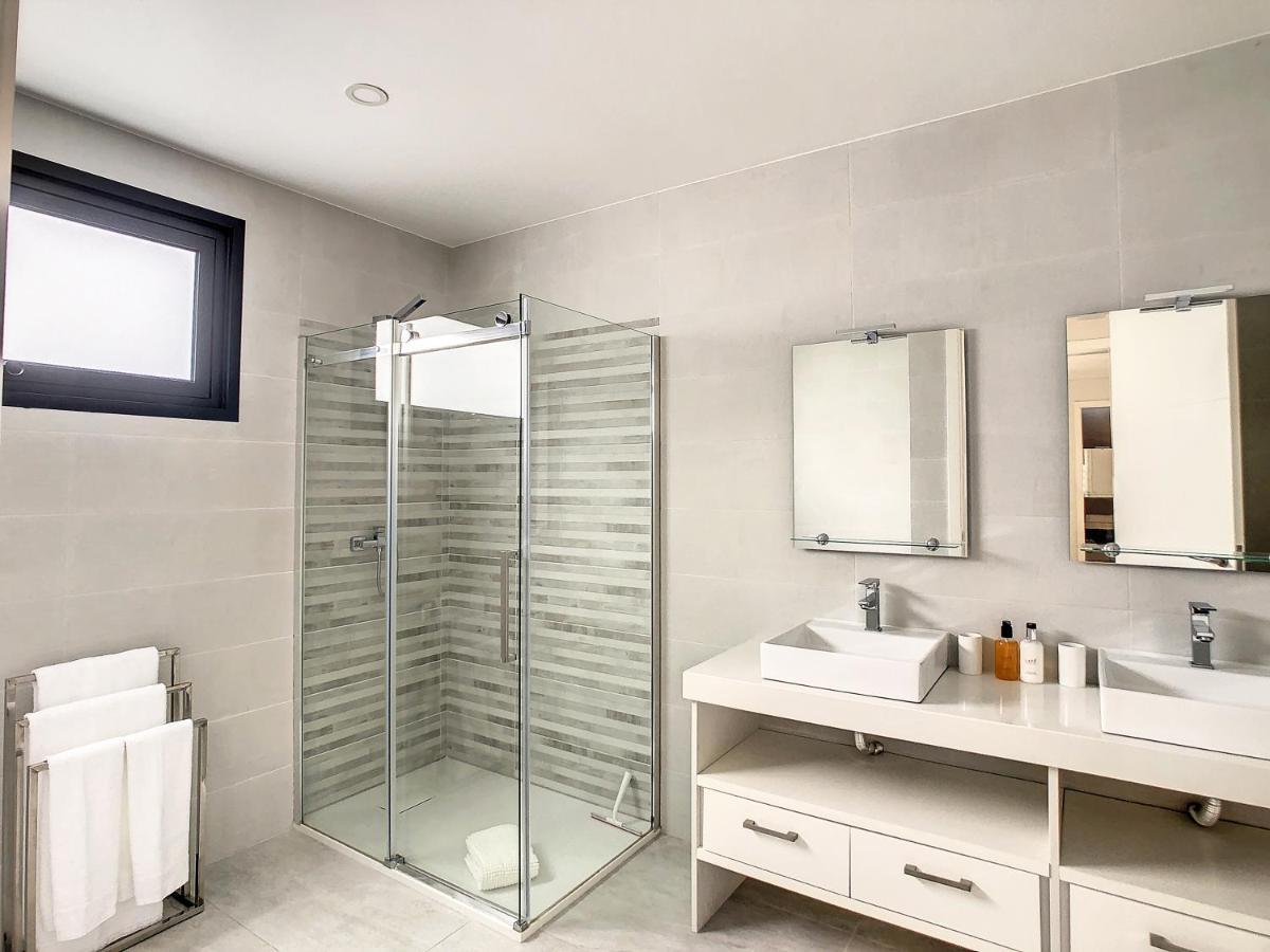 Evoque Villa By Lovelystay Arco da Calheta  Bagian luar foto