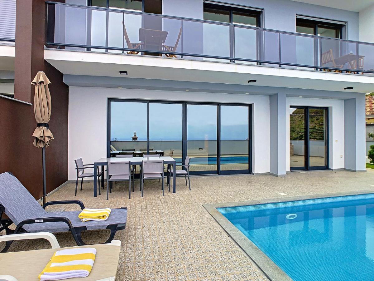Evoque Villa By Lovelystay Arco da Calheta  Bagian luar foto