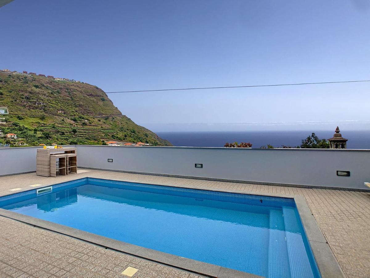Evoque Villa By Lovelystay Arco da Calheta  Bagian luar foto